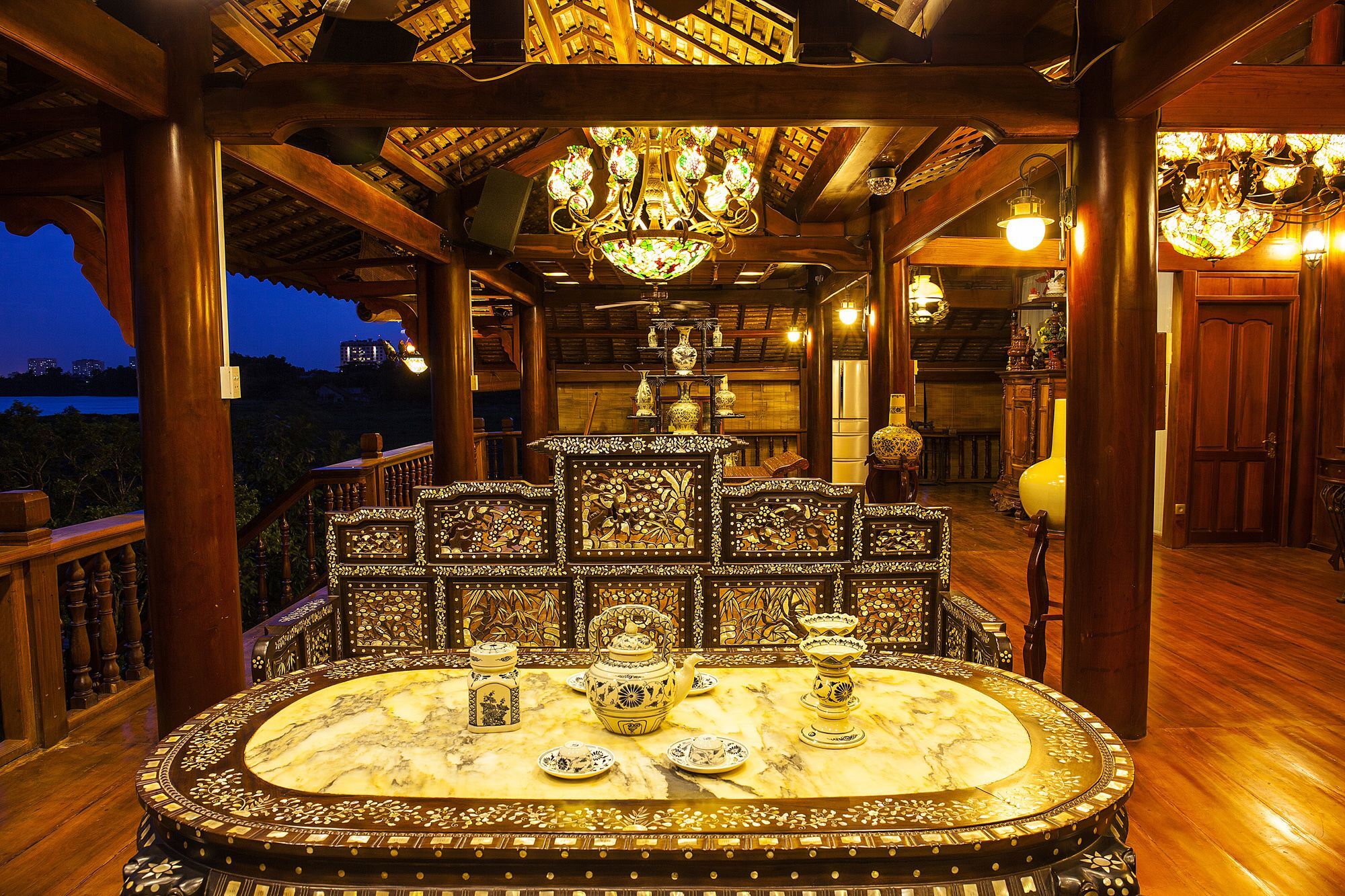 Saigon Riverside Retreat Khách sạn 3*